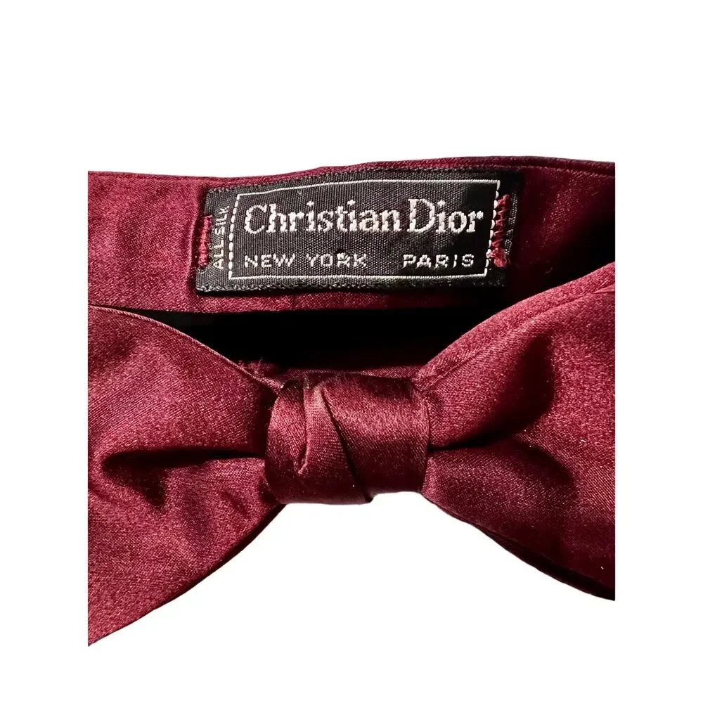 VTG Christian Dior Burgundy Silk Straight Edge Bow Tie w/ Original Box 14.5”–17”